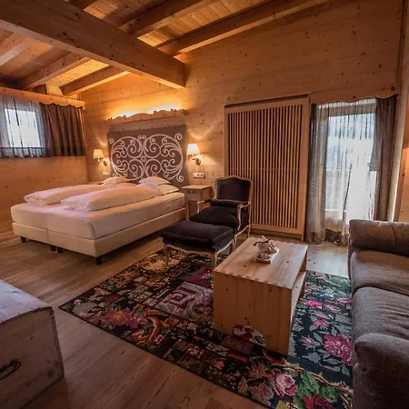 Hotel Ciasa Salares San Cassiano (Badia)